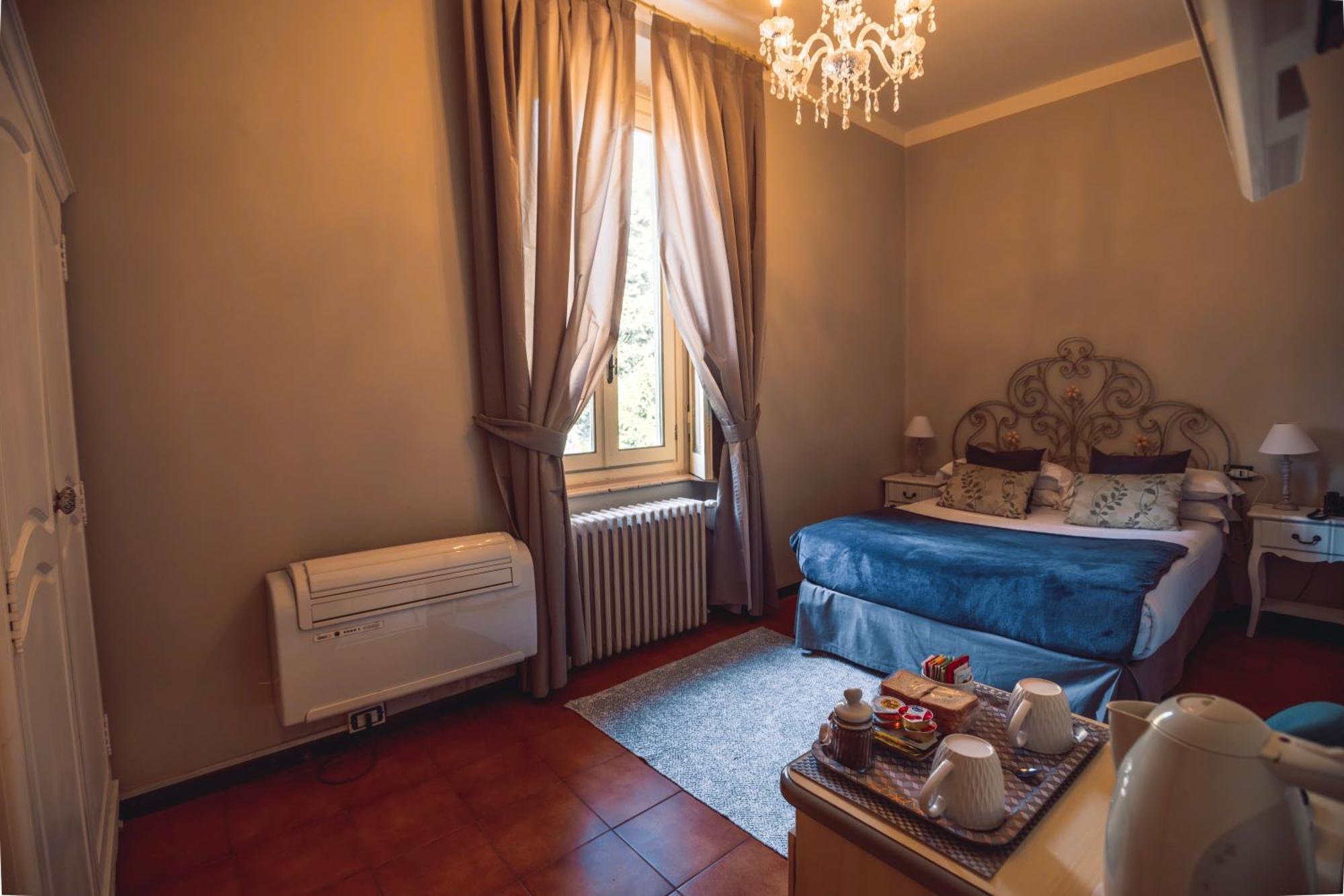 Villa Mimosa Au Lac - Estella Hotels Italia 托斯科拉诺-马德尔诺 外观 照片