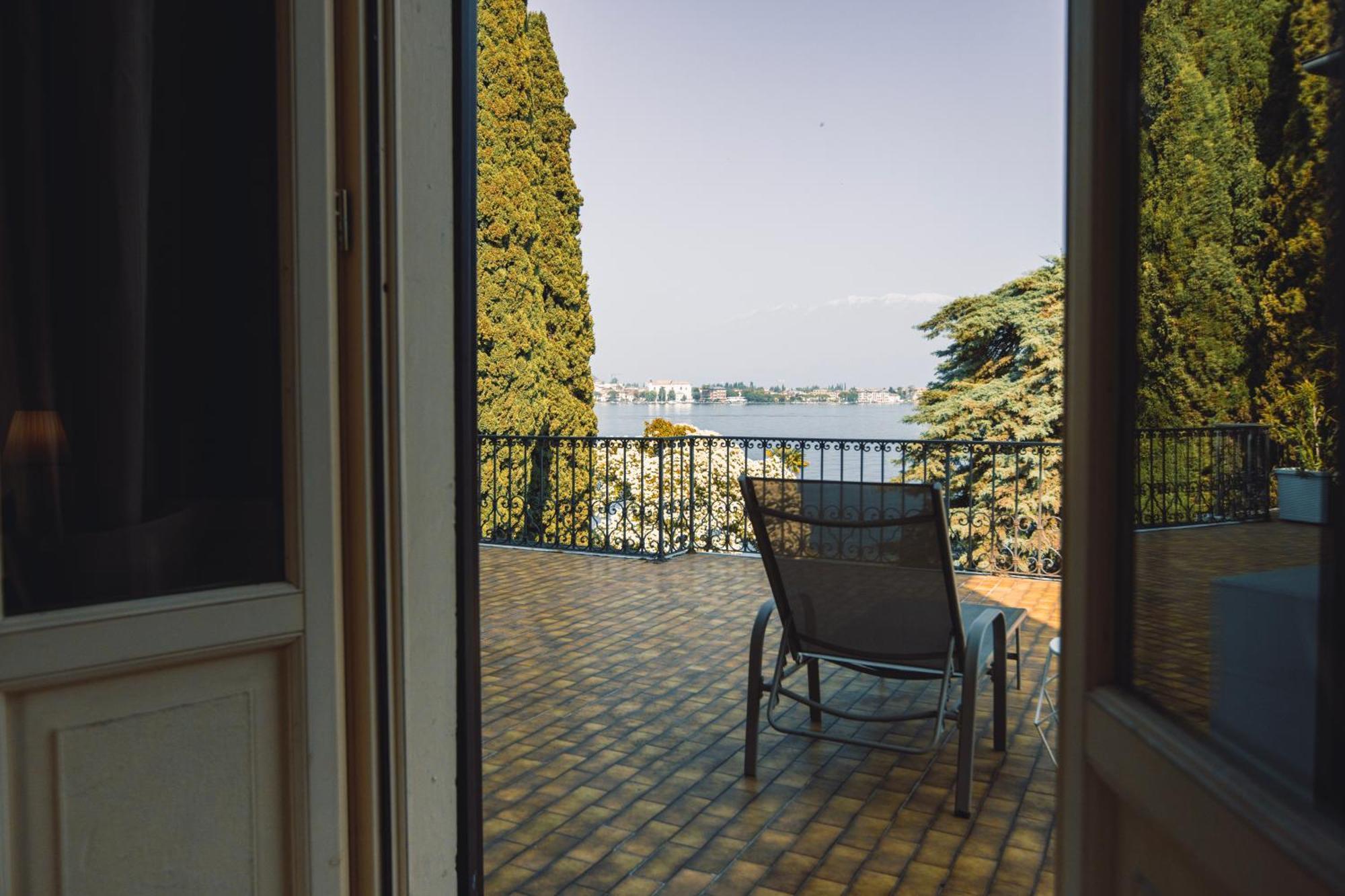 Villa Mimosa Au Lac - Estella Hotels Italia 托斯科拉诺-马德尔诺 外观 照片