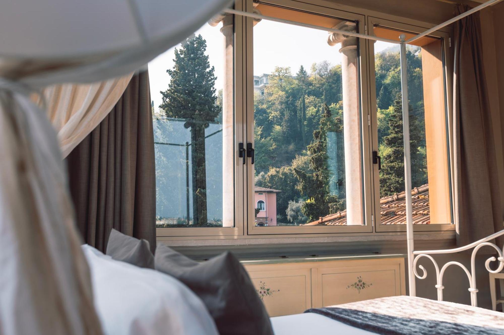 Villa Mimosa Au Lac - Estella Hotels Italia 托斯科拉诺-马德尔诺 外观 照片